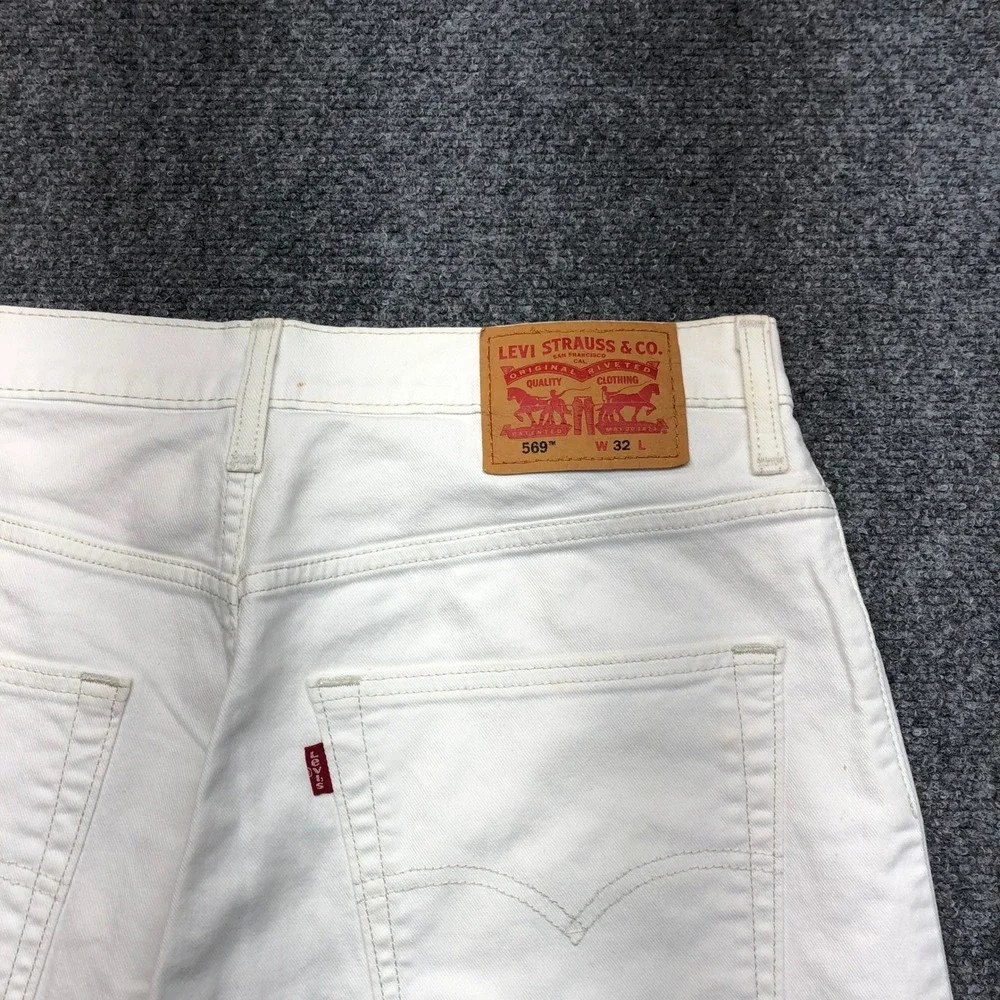 Levis 569 Loose Straight White Denim Shorts Mens 32 Relaxed Fit